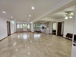 Blk 578 Hougang Avenue 4 (Hougang), HDB Executive #568190711